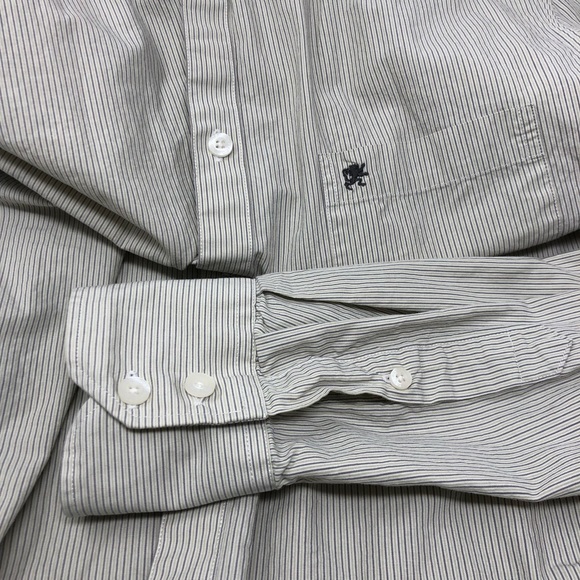 Mossimo Supply Premium Vintage Button Down (A) - Picture 5 of 6